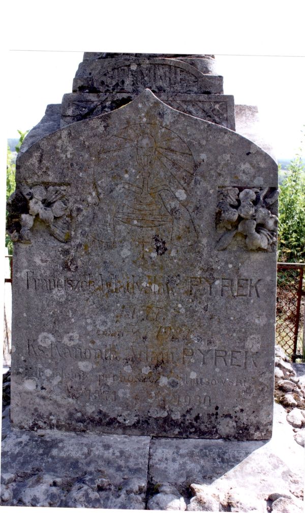 Tombstone Adam Pyrek, Franciszek Władysław Pyrek, Strusowo Cemetery