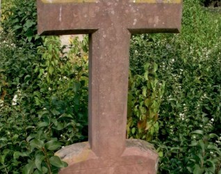 Nagrobek Jan Benderski, Cmentarz w Strusowie