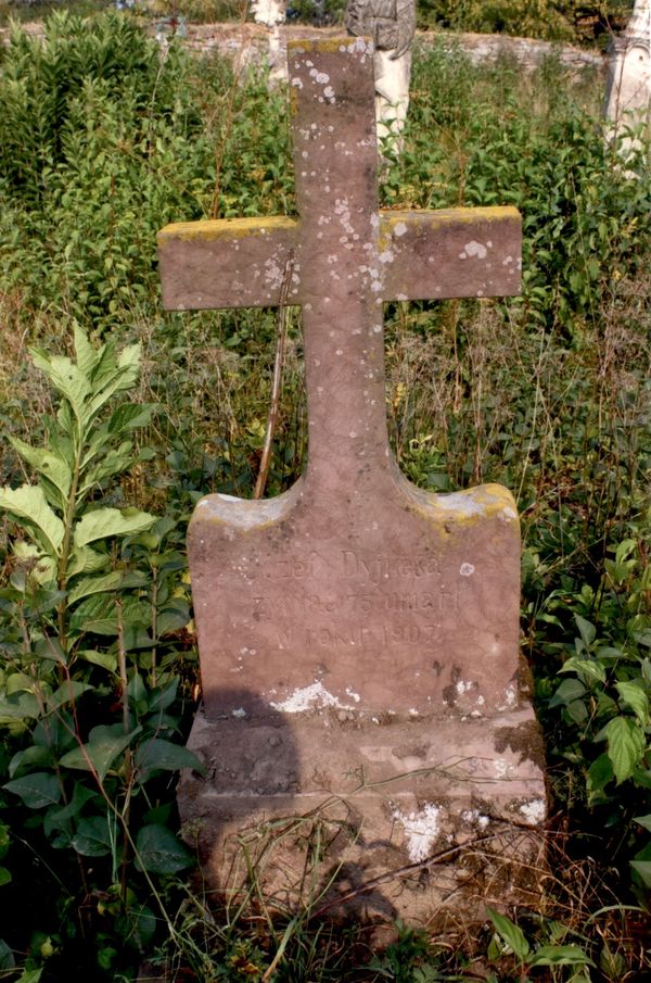 Tombstone of Józef Dyjne[...]a, Strusowo cemetery