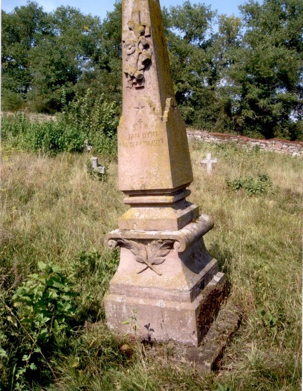 Tombstone of Jan Dyka, Strusov Cemetery