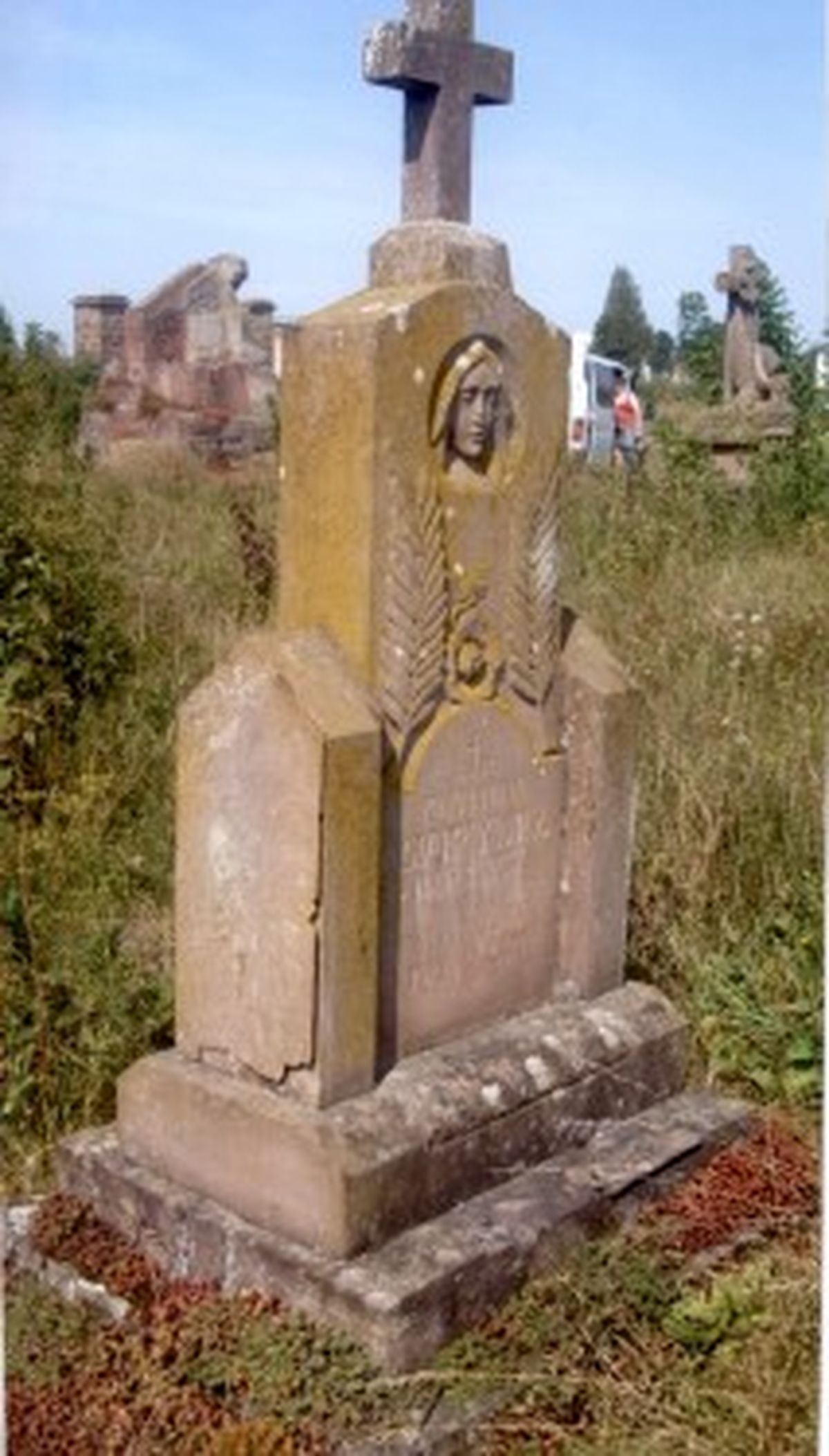 Tombstone of Antonin Siarkywicz, Władysław Siarkywicz, Strusowo cemetery