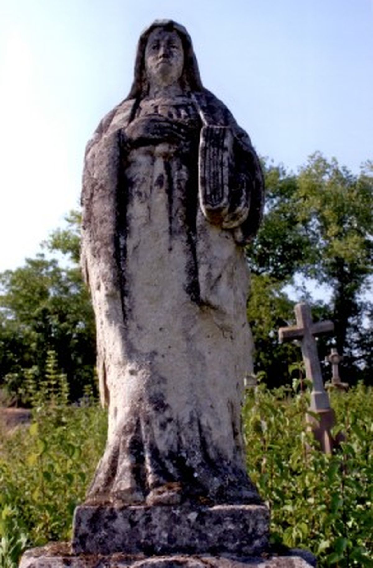 Tombstone Anna Kołodziej, cemetery in Strusowo