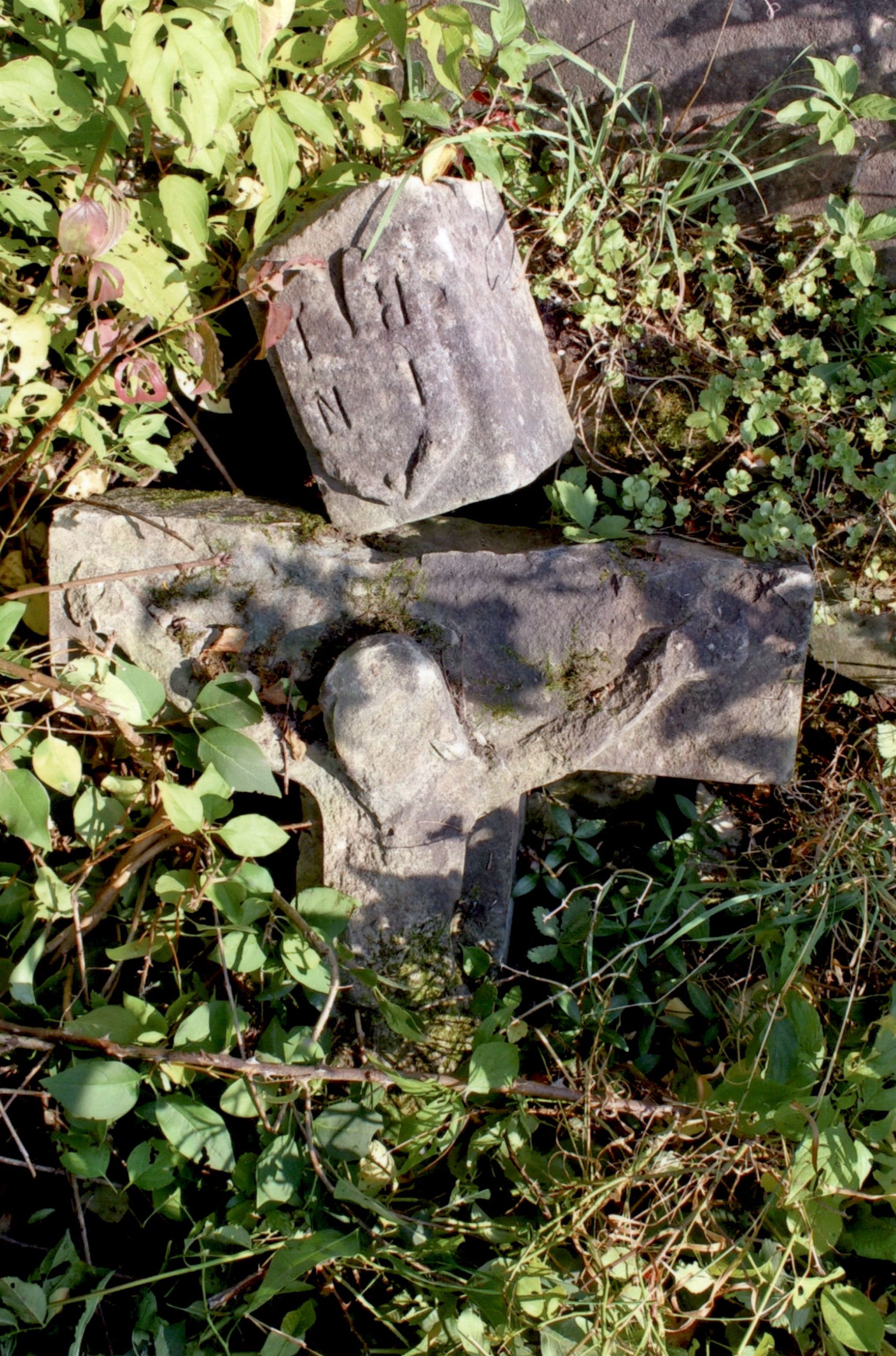 Tombstone of Joanna Sytnik, cemetery in Strusowo