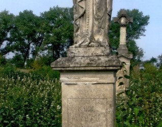 Nagrobek Karol Rogalski, cmentarz w Strusowie