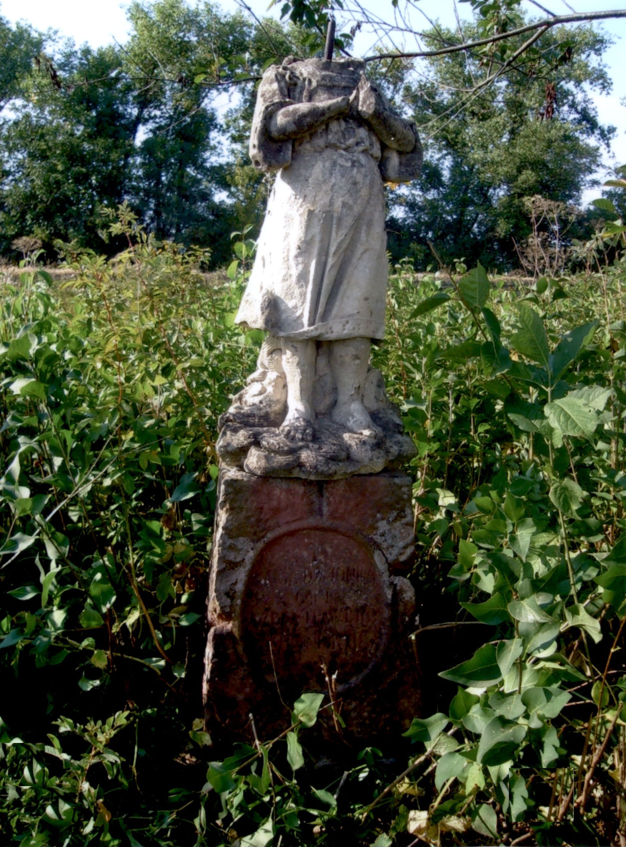 Tombstone of Maria Dzwonka, cemetery in Strusowo