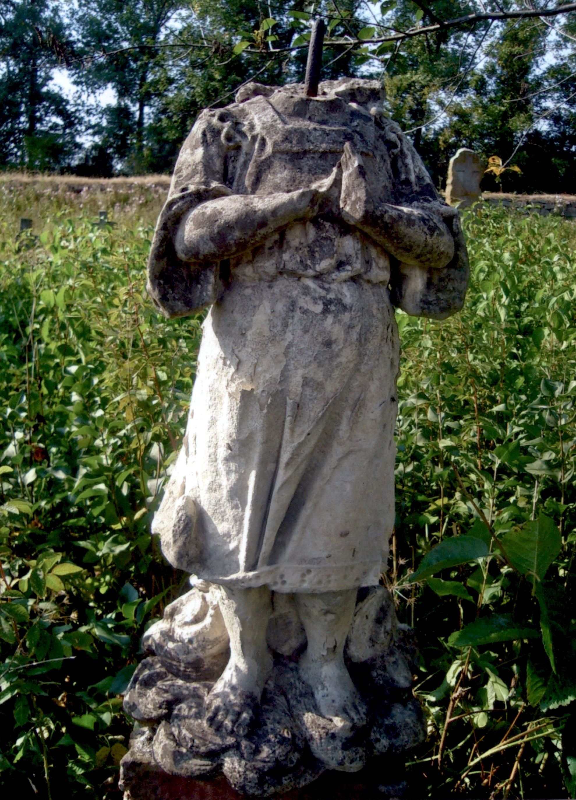 Tombstone of Maria Dzwonka, cemetery in Strusowo