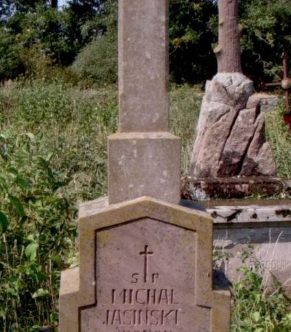 Nagrobek Michał Jasiński Topór, cmentarz w Strusowie