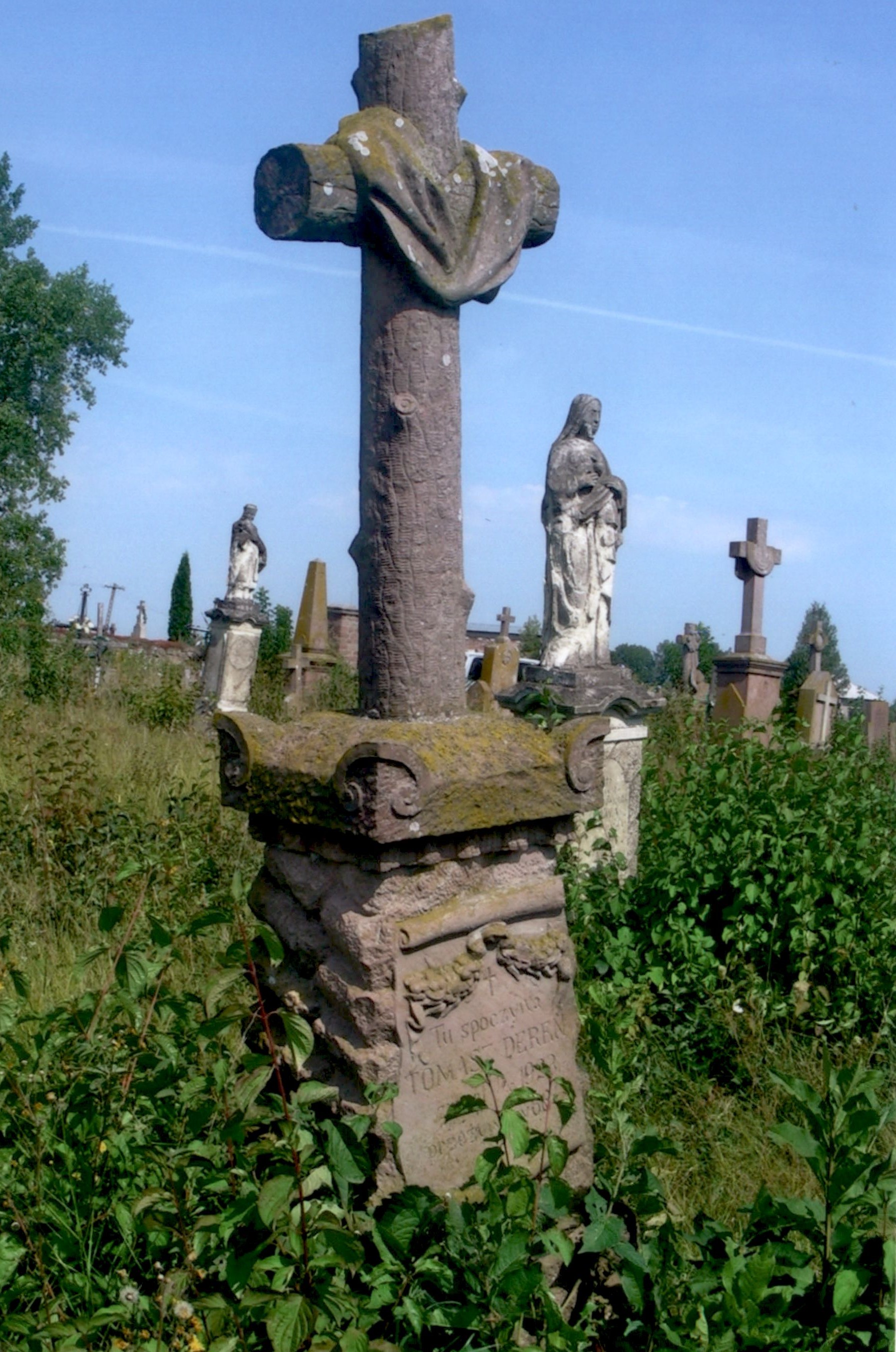 Tombstone Tomasz Dereń, cemetery in Strusowo