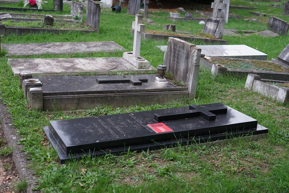 Tombstone of Franciszek and Maria Białas