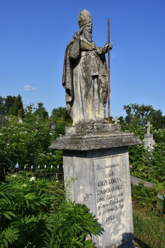 Tombstone of Grzegorz Zadurowicz - before conservation work
