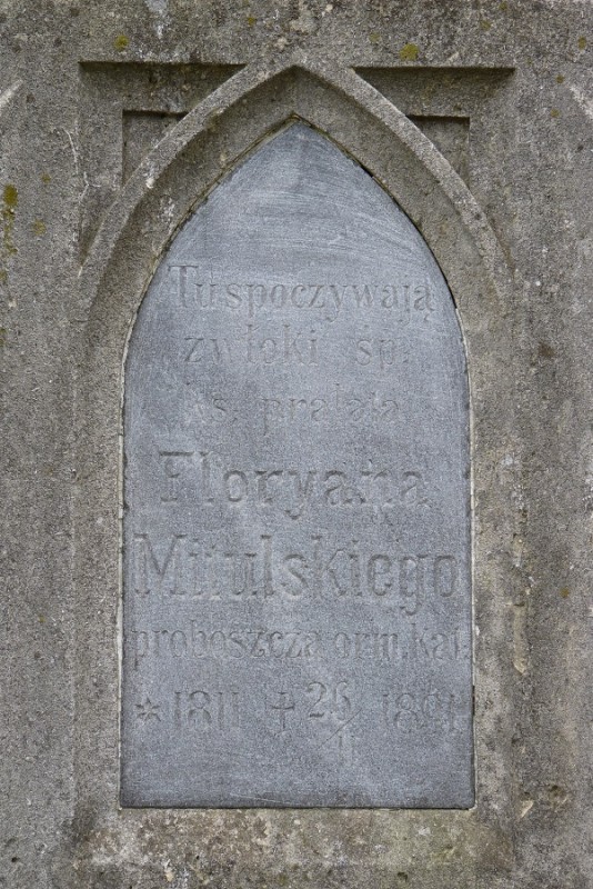 Tombstone of Rev. Florian Mitulski - before restoration work