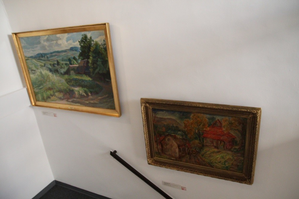 Paintings by Stanisław Kamocki and Emil Krch from the Polish Museum in Chicago, state after conservation work