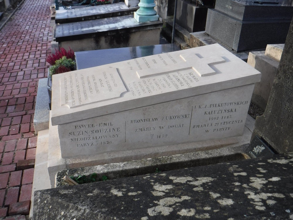 Tombstone from Les Champeaux cemetery in Montmorency, state after conservation work