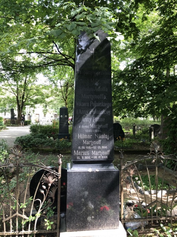 Tombstone of the Martynoff family in St. Michael's cemetery in Riga, condition before conservation work
