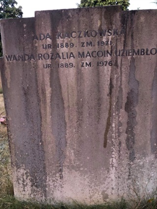 Nagrobek Andrzeja Cichowskiego, Ady Kaczkowskiej i rodziny Uziembło, Load Cemetery w Londynie