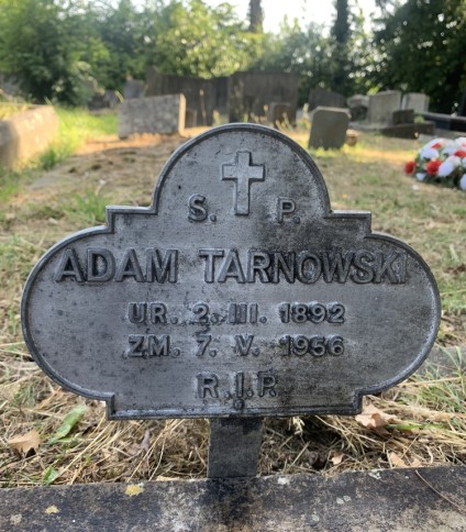 Nagrobek Adama Tarnowskiego, cmentarz Beckenham