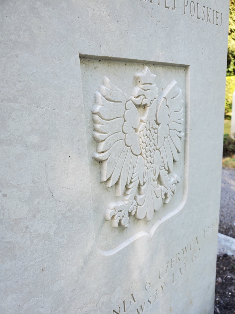 Tombstone of Władysław Raczkiewicz, Polish Airmen Cemetery, Newark-upon-Trent