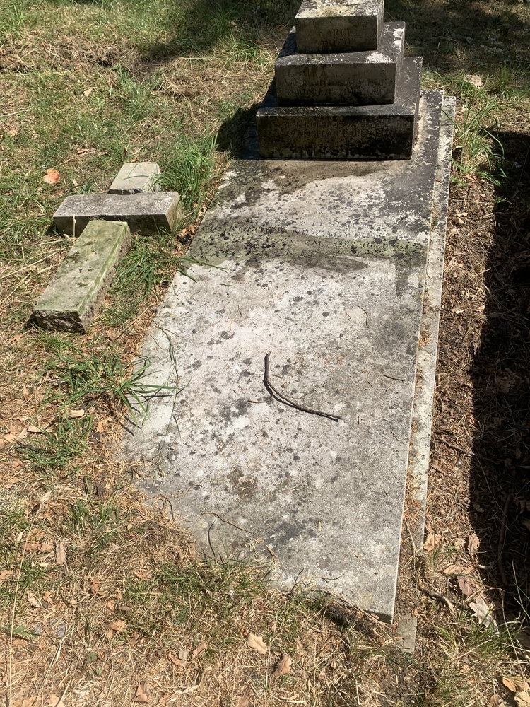 Tombstone of Anna and Karol Niezabytowski, Beckenham Cemetery, London