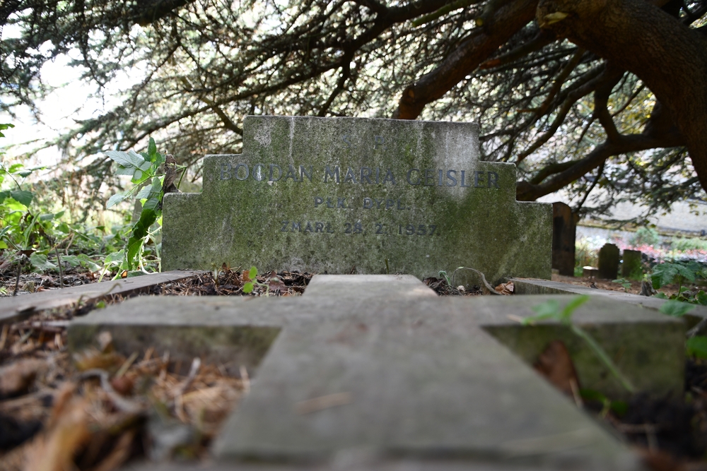 Tombstone of Bohdan Geisler, Brompton Cemetery, London