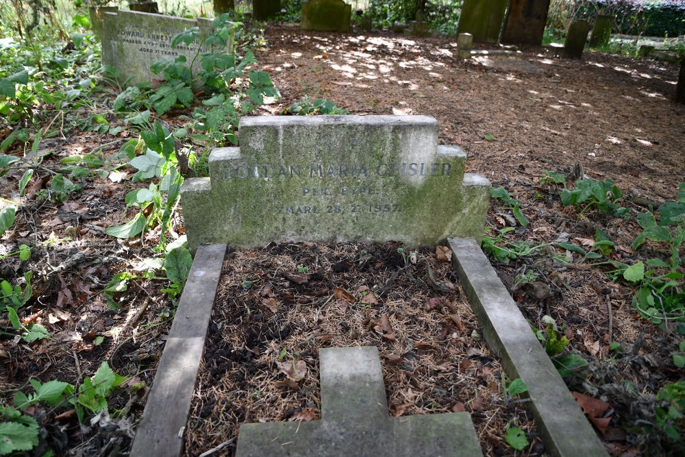 Nagrobek Bohdana Geislera, Brompton Cemetery, Londyn