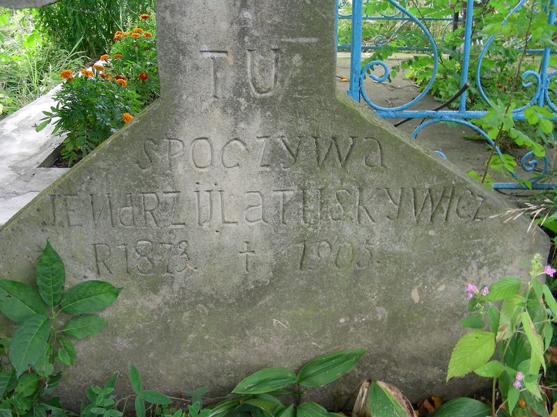 Tombstone of Jędrzej Latuśkiewicz, Trembowla cemetery, sector 5