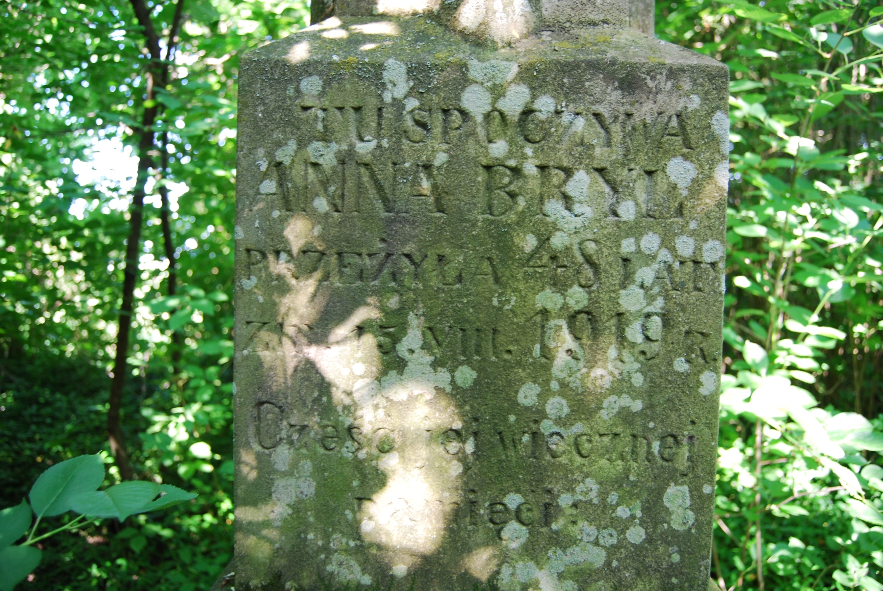 First inscription from the gravestone of Anna Bryl, Kozówka cemetery