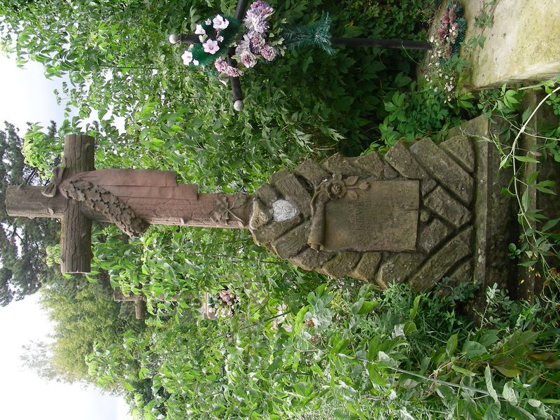 Tombstone of Aleksander Rajkiewicz, cemetery in Trembowla, sector 5