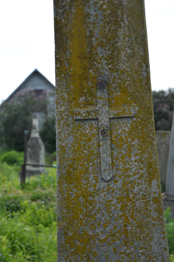 Tombstone detail of Antonina Lyczakowska, Myszkowice cemetery