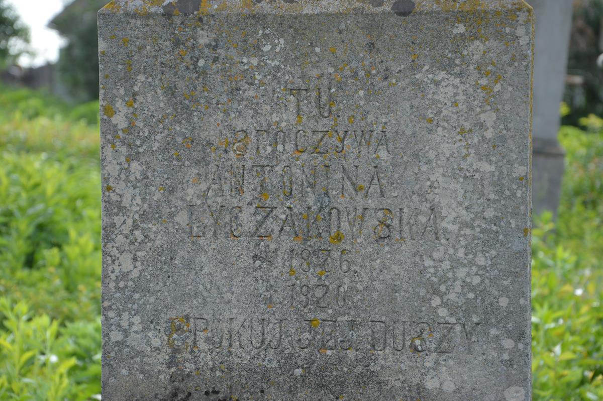 Inscription from the gravestone of Antonina Lyczakowska, Myszkowice cemetery