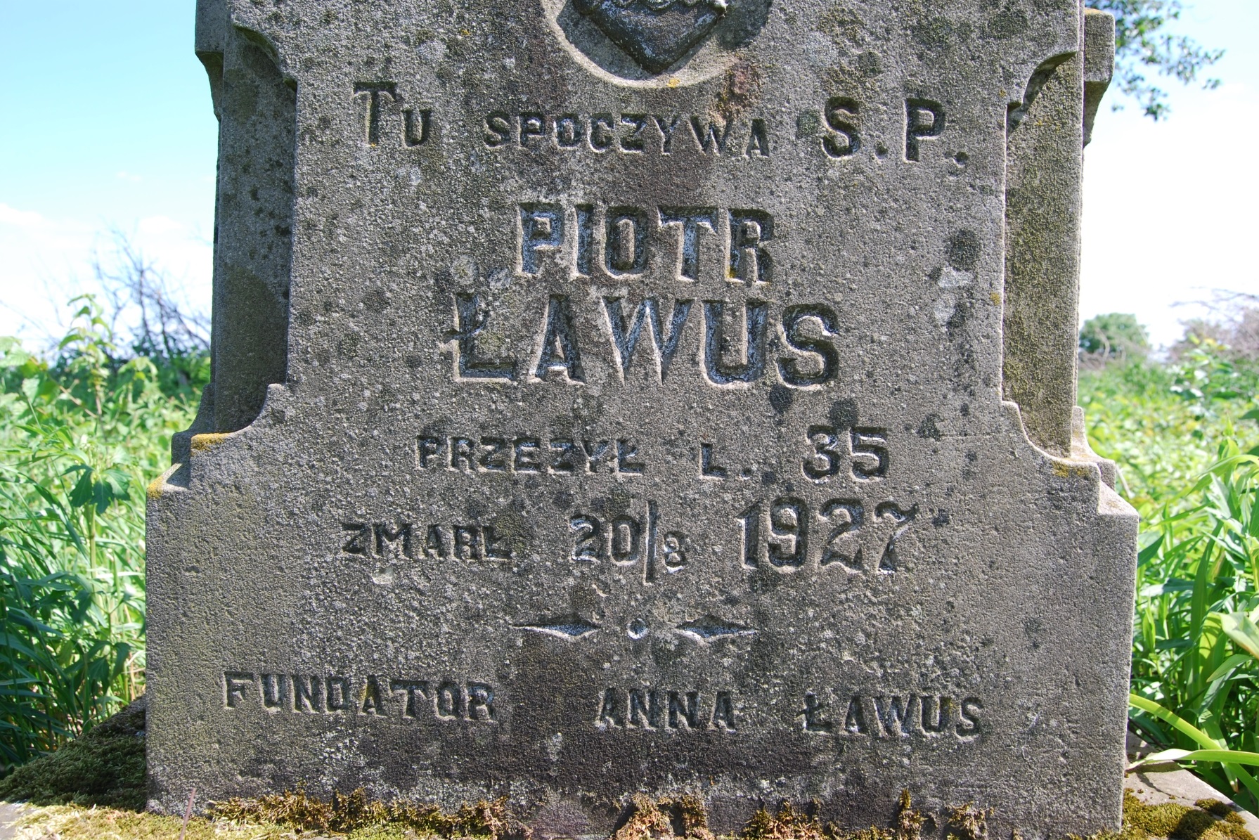 Inscription from the gravestone of Piotr Ławus, Białoskórka cemetery, 2018