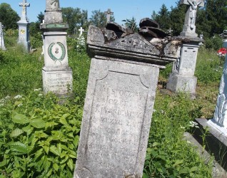 Nagrobek Józefa Kinasiewicza, cmentarz w Horodyszczach