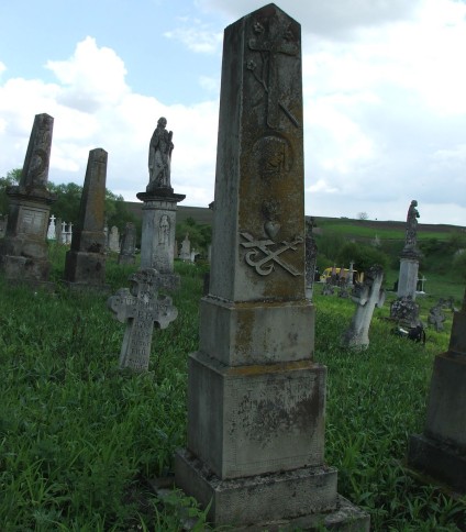 Nagrobek Olijanny Skurskiej, cmentarz w Stryjówce