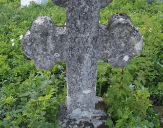 Nagrobek Macieja Szarego, cmentarz w Stryjówce