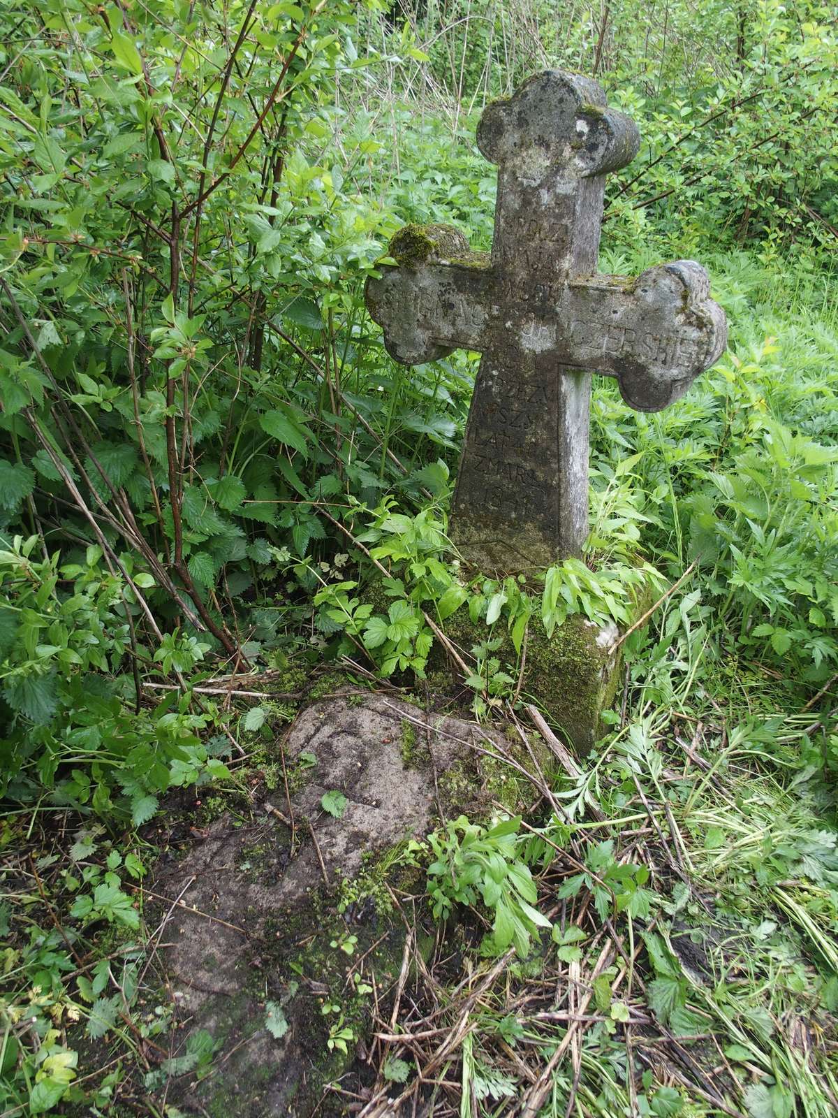 Tombstone of Ignacy Kuczerski, cemetery in Oprylovce