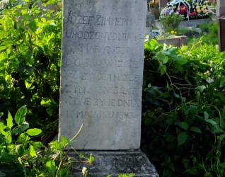 Nagrobek Józefa Zimmermanna, cmentarz w Chorostkowie