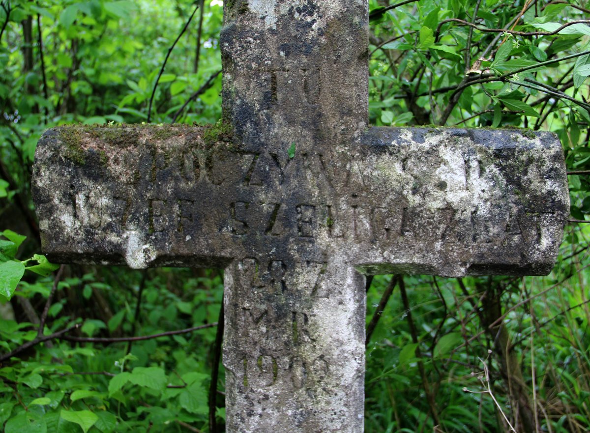 Inscription from the gravestone of Józef Szeliga, cemetery in Opryłowce