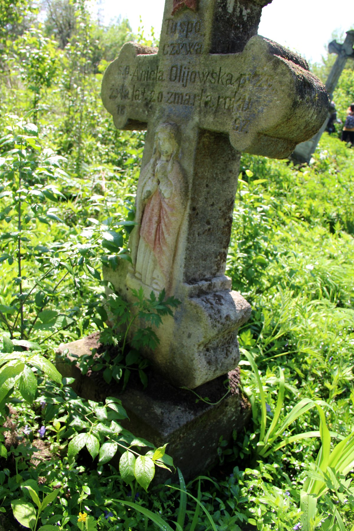 Carved figure from the tombstone of Aniela Olijowska, cemetery in Oprylovce