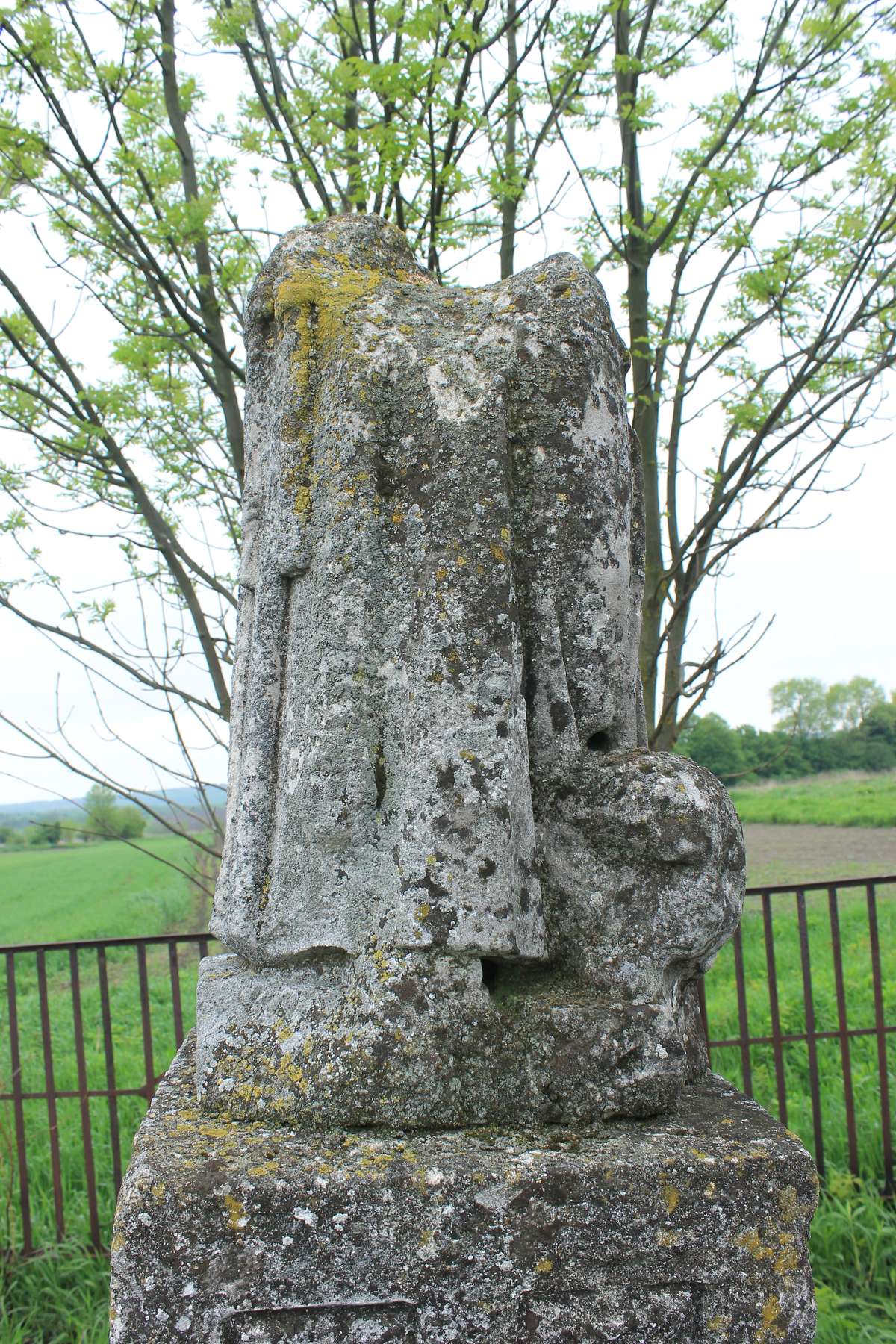 Tombstone of N.N., Nowinki cemetery, 2019