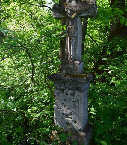 Nagrobek Felicjana Ma[.]ty[...], cmentarz w Kozłowie