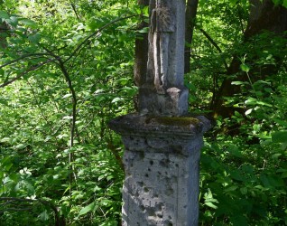 Nagrobek Felicjana Ma[.]ty[...], cmentarz w Kozłowie