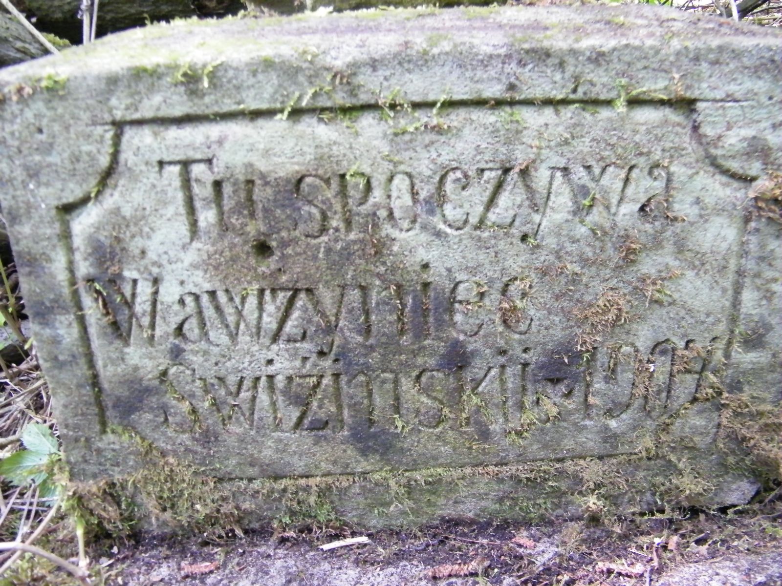 Inscription from the tombstone of Wawrzyniec Swiźinski, Kozłowo cemetery