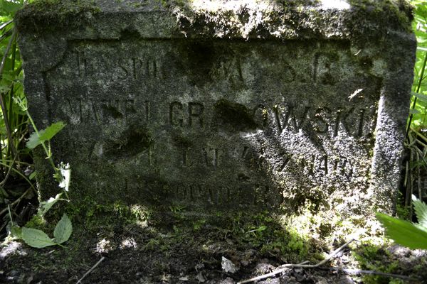 Inscription from the tombstone of Ma[...]i Gr[...]owski, Kozlowski cemetery