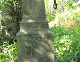 Nagrobek Kotowiczów, cmentarz w Kozłowie