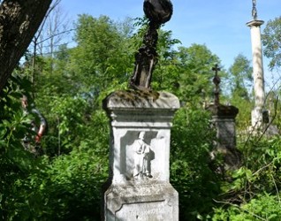 Nagrobek Jana Toporowskiego, cmentarz w Kozłowie