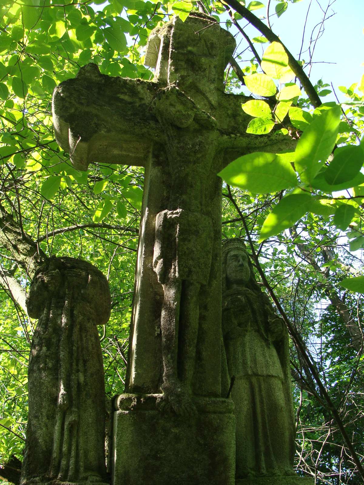 Gravestone of Wiktoria and Franciszek Toporowski, Kozlowo cemetery