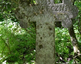 Nagrobek Jakuba N.N., cmentarz w Kozłowie