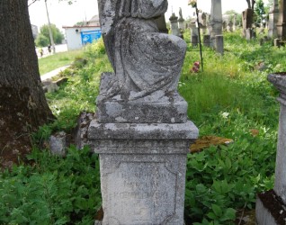 Nagrobek Justyna Kowalewskiego, cmentarz w Zbarażu, sektor 01a