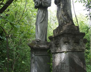 Nagrobek Antoniego Didur na cmentarzu w Draganówce