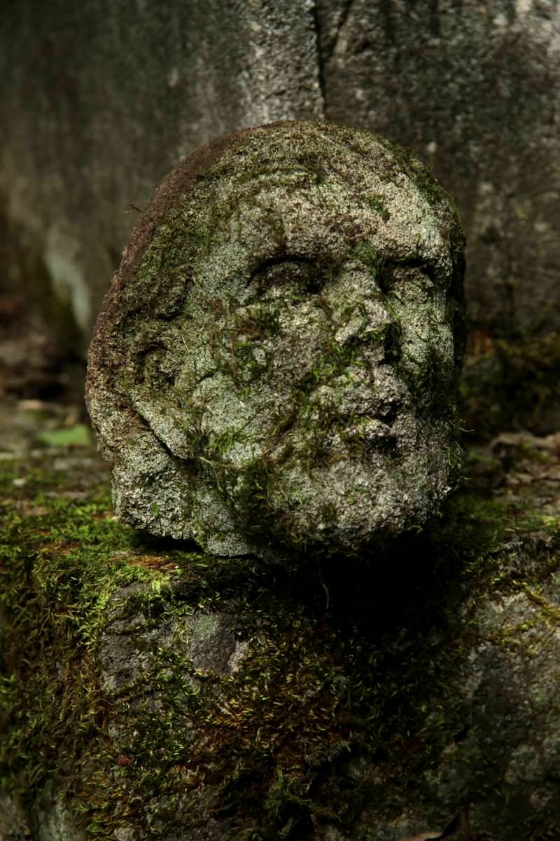 Fragment of Józef Dudasz's tombstone in Draganówka cemetery