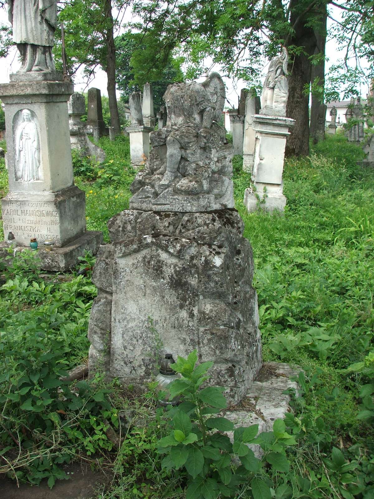 Tombstone of N.N., Zbarazh cemetery, sector 02a